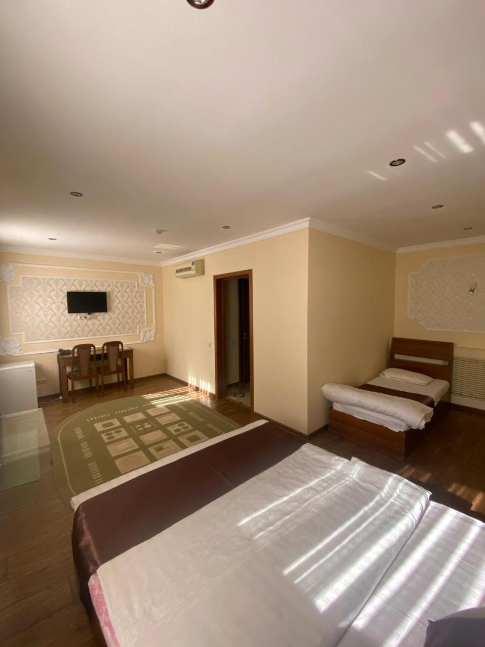 Sky Luxe Hotel Nur-Sultan  Exterior photo